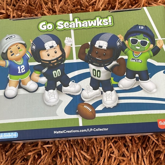 Seattle Seahawks Little People Collector Set - Picture 4 of 7